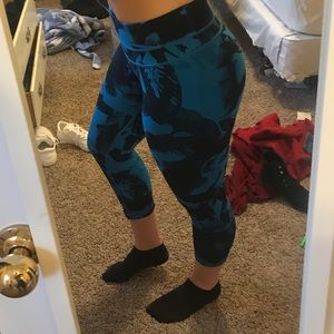 Lucy workout leggings